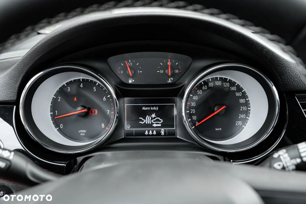 Opel Astra 1.4 Turbo Start/Stop Innovation - 27