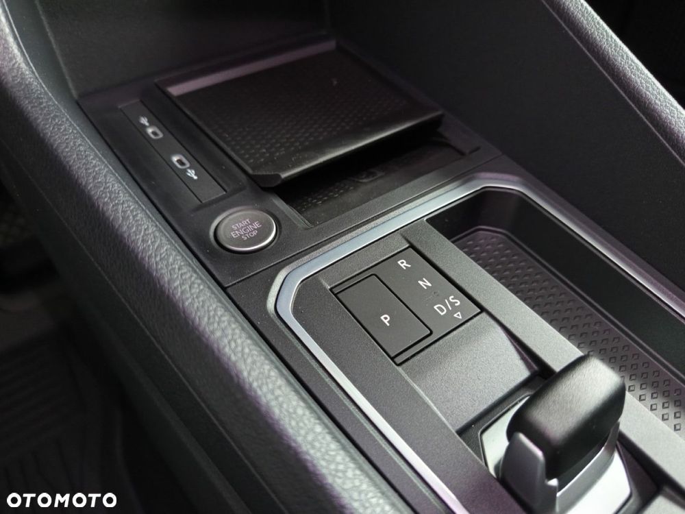 Ford Transit Connect - 20