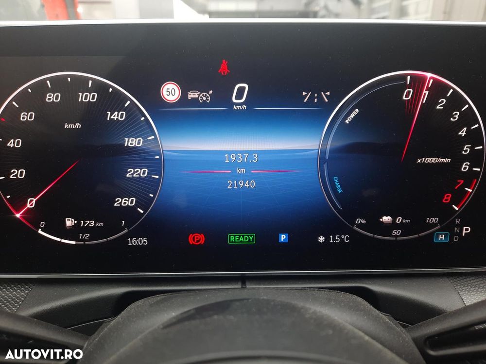 Mercedes-Benz C 300 PHEV - 19