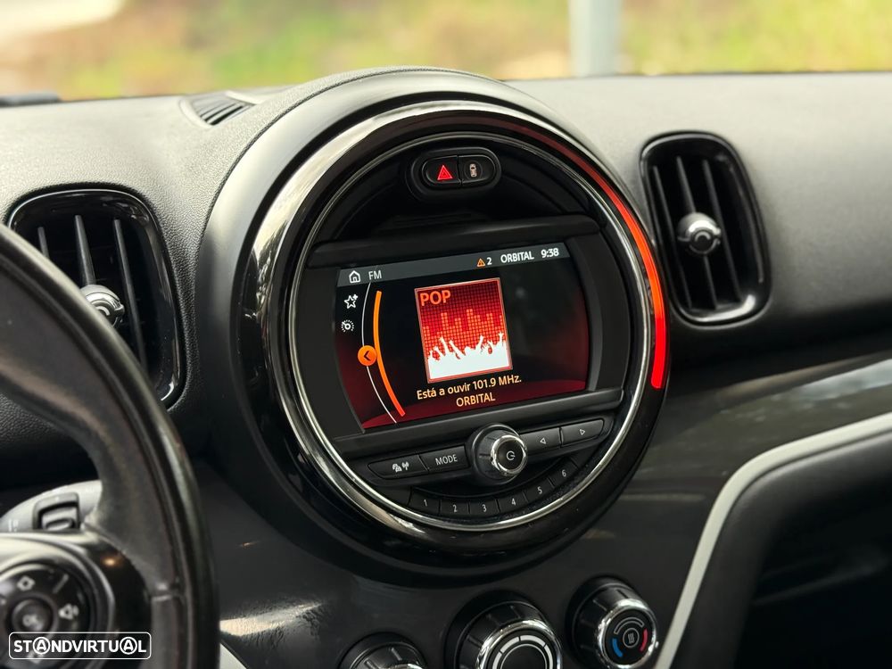 MINI Countryman Cooper SE ALL4 Auto - 18