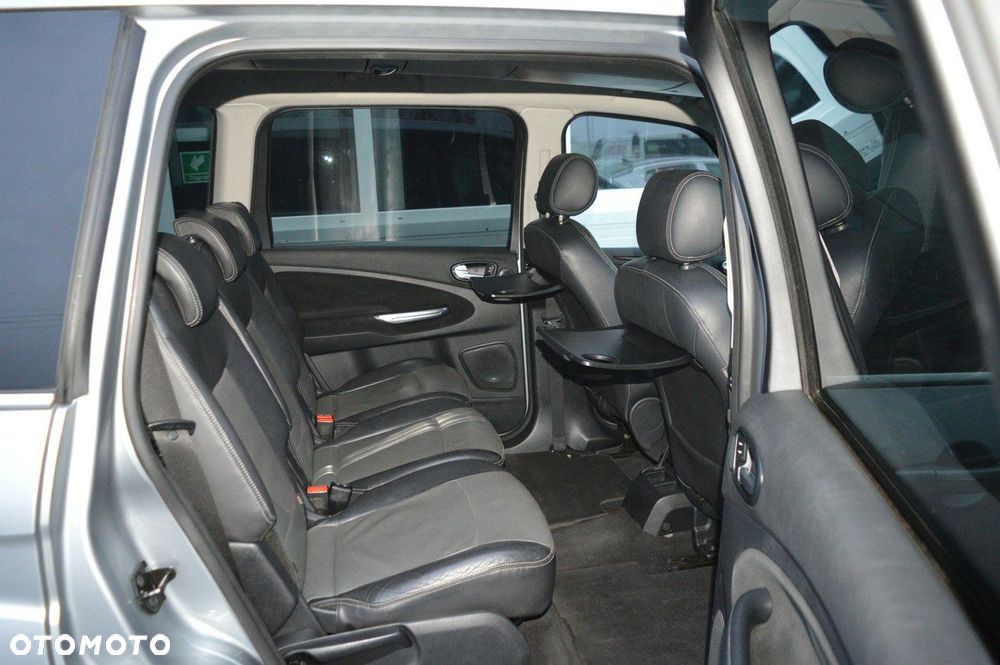 Ford Galaxy 1.8 TDCi Ghia - 24