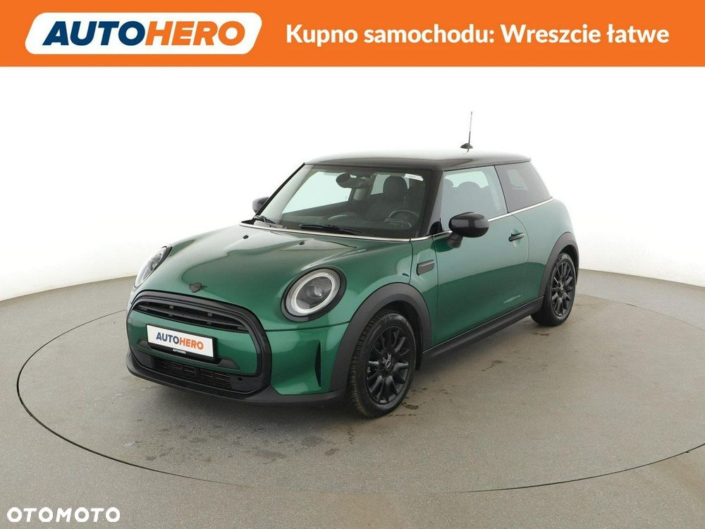 MINI Cooper Essential Trim - 1