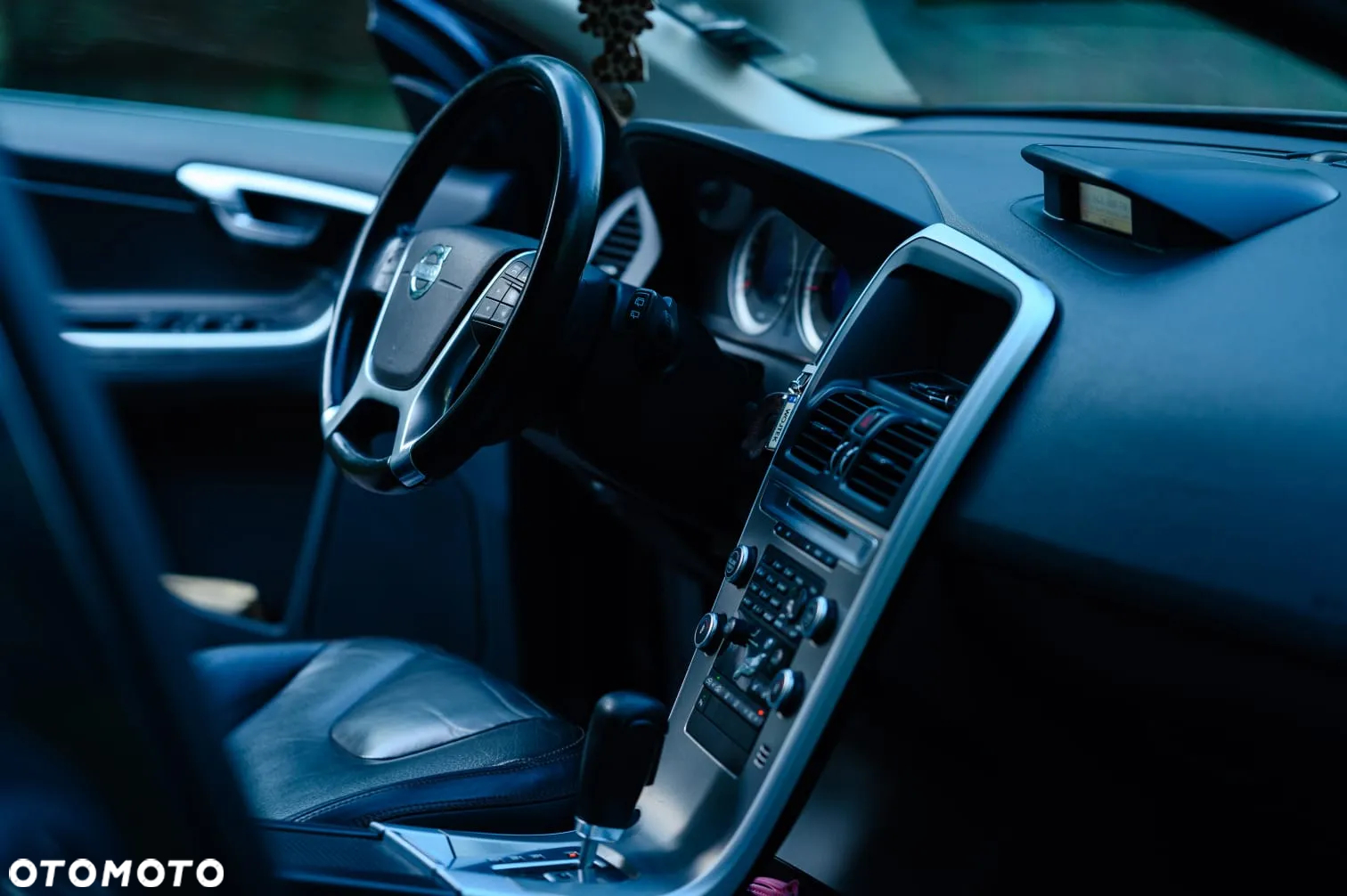 Volvo XC 60 2.0T Powershift Kinetic - 13