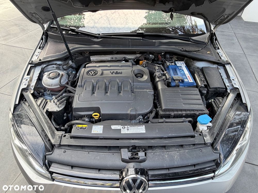 Volkswagen Golf 1.6 TDI BMT Highline DSG - 20