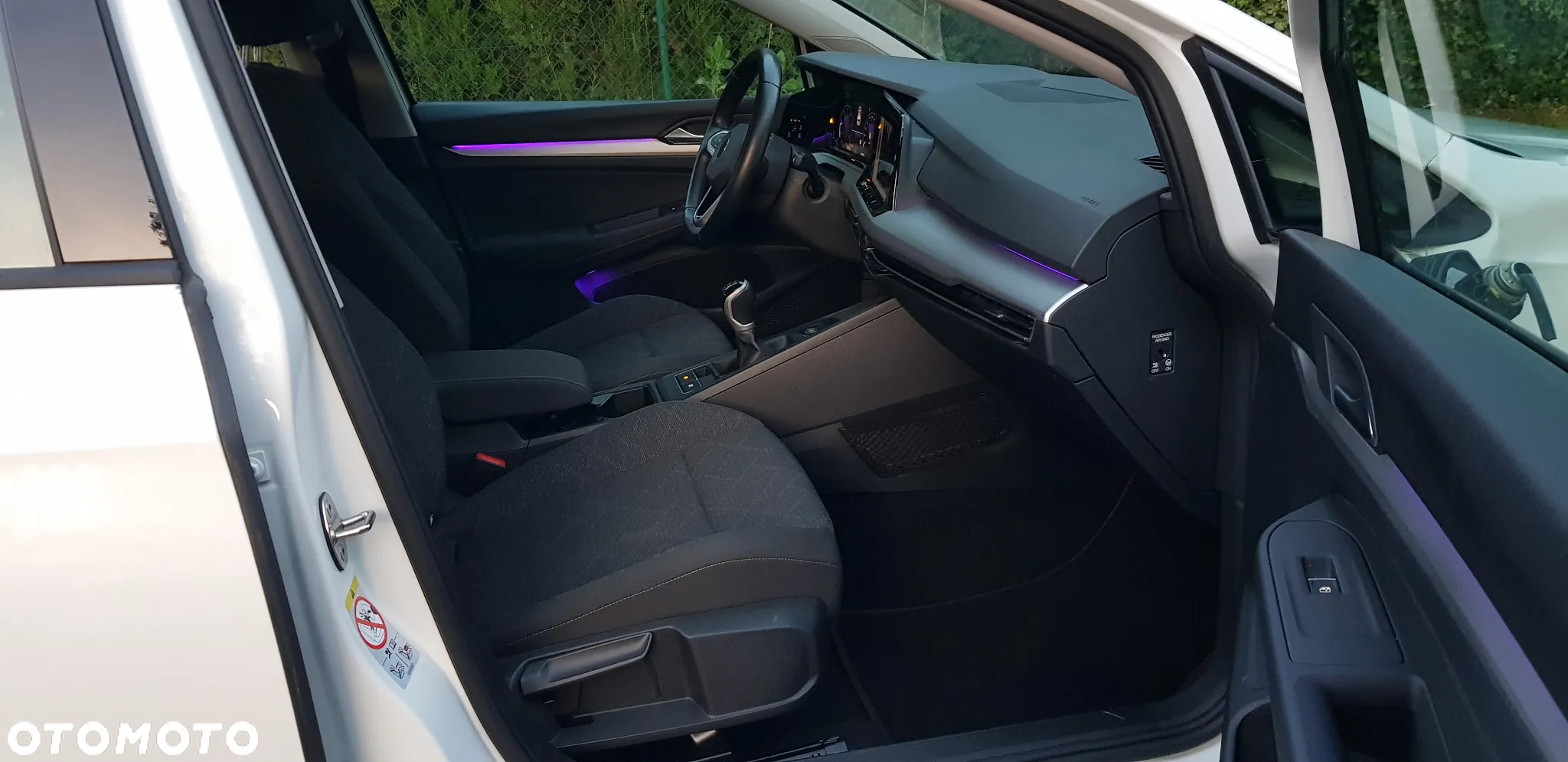 Volkswagen Golf - 29