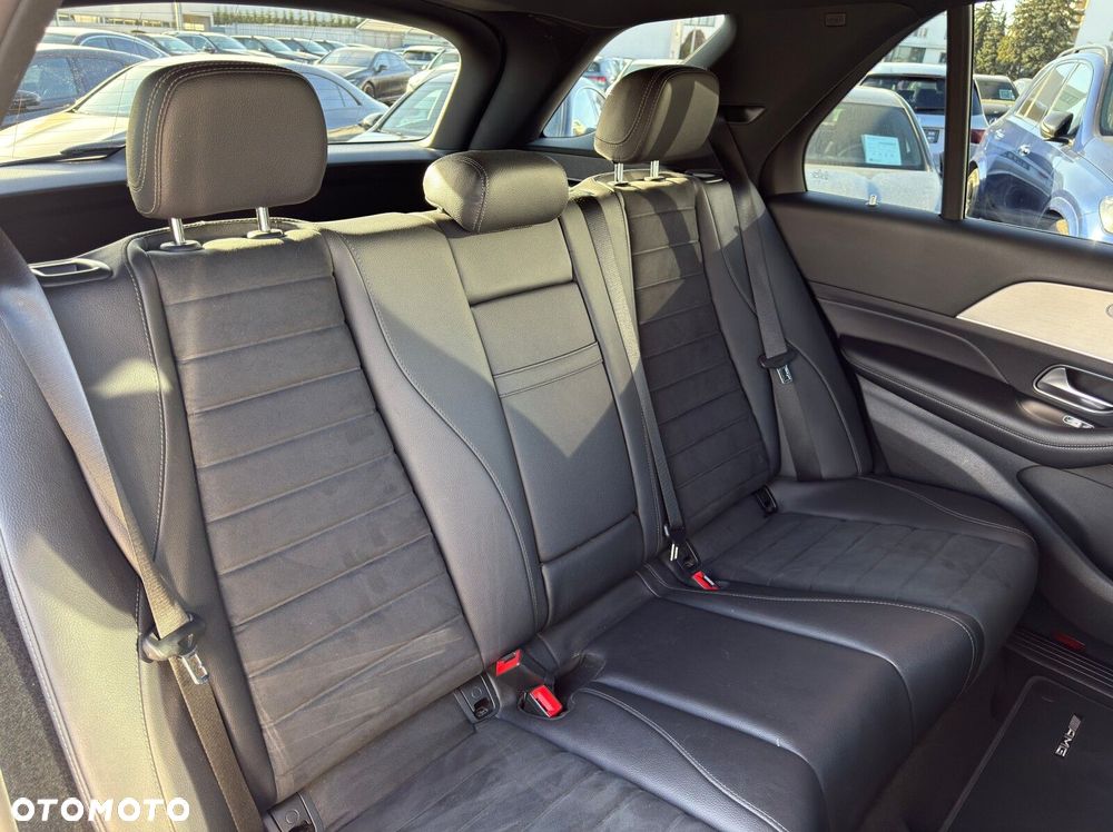 Mercedes-Benz GLE 300 d 4-Matic - 30