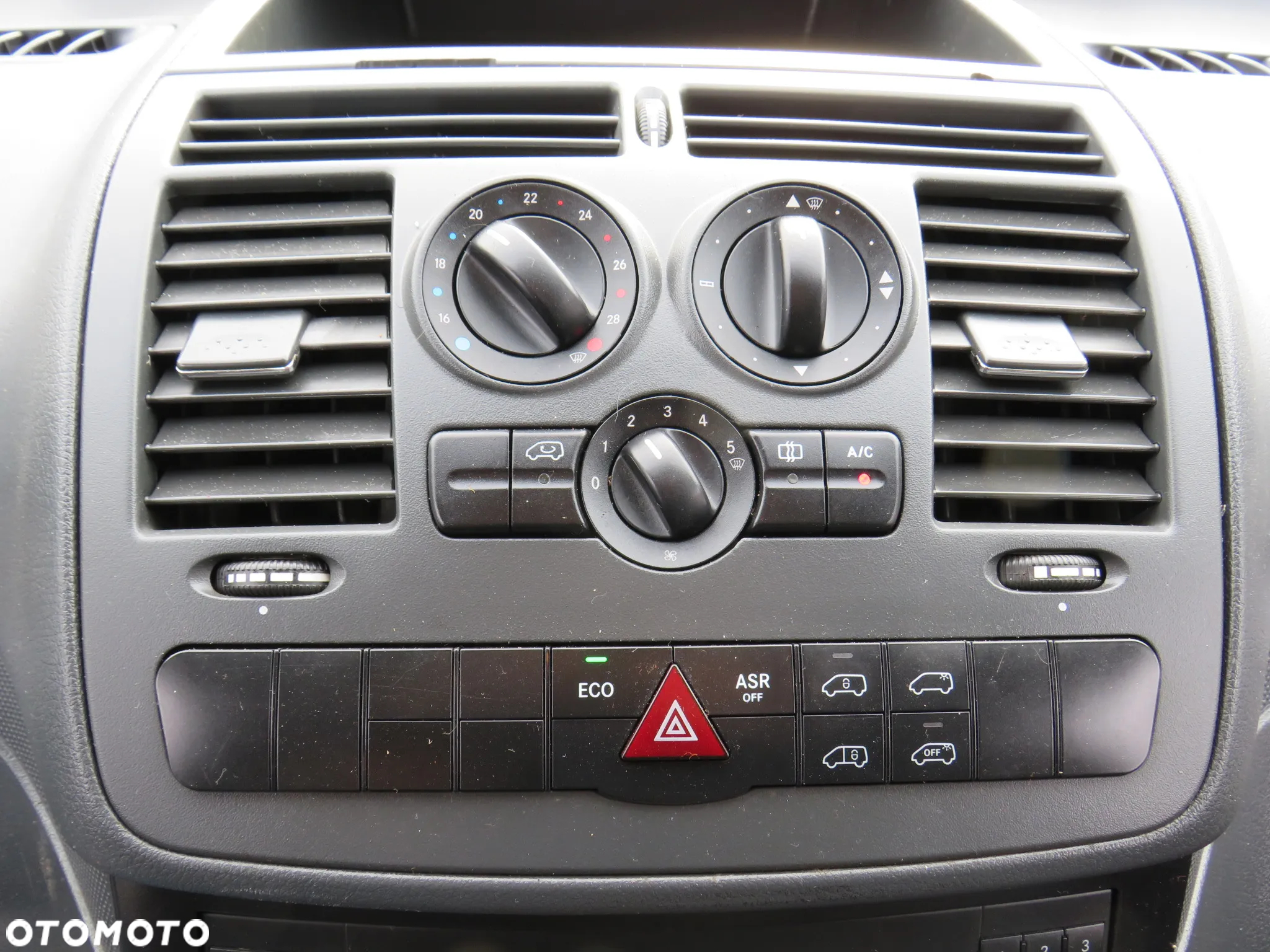 Mercedes-Benz Vito Long 2.2cdi 95Ps - 26
