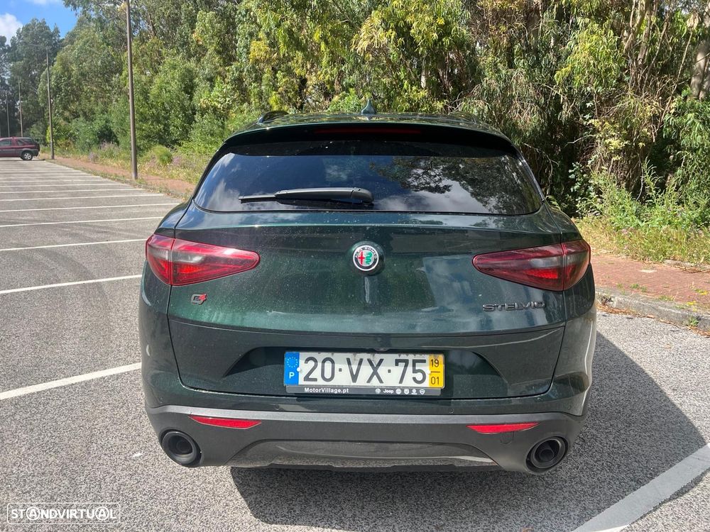 Alfa Romeo Stelvio 2.2 D B-Tech AT8 Q4 - 5