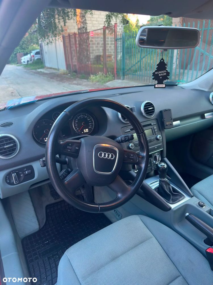 Audi A3 3-drzwiowe 2.0 TDI DPF Ambiente - 8