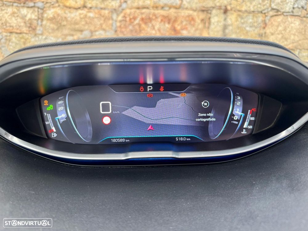 Peugeot 3008 1.6 BlueHDi GT Line EAT6 - 36