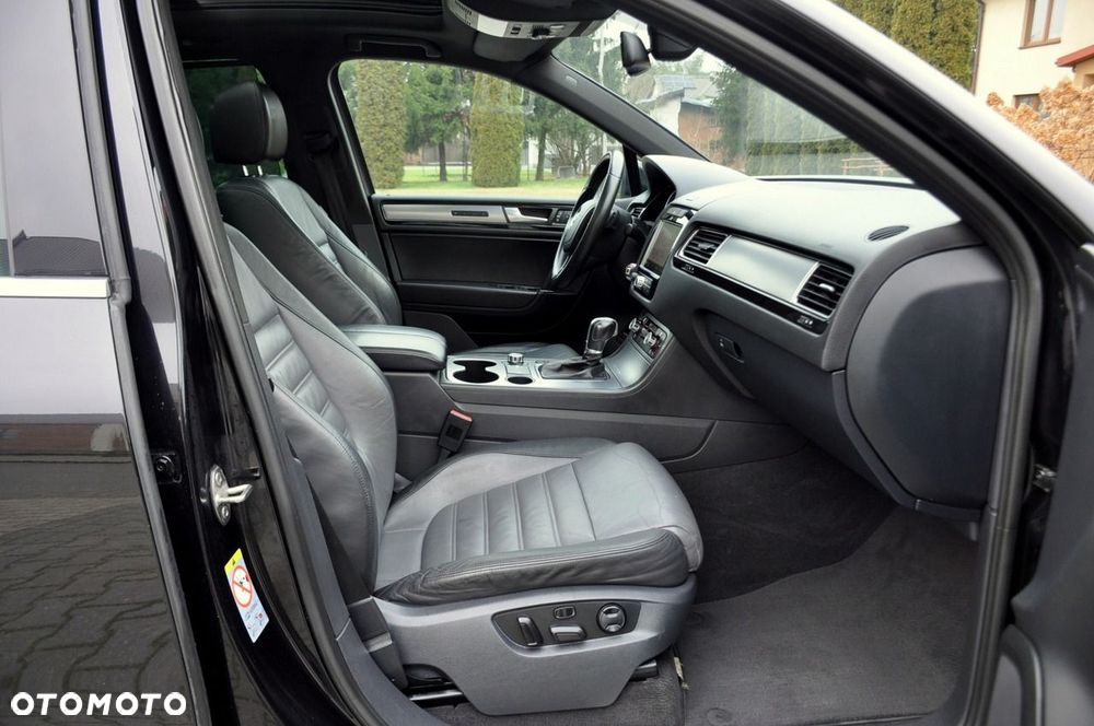 Volkswagen Touareg - 17