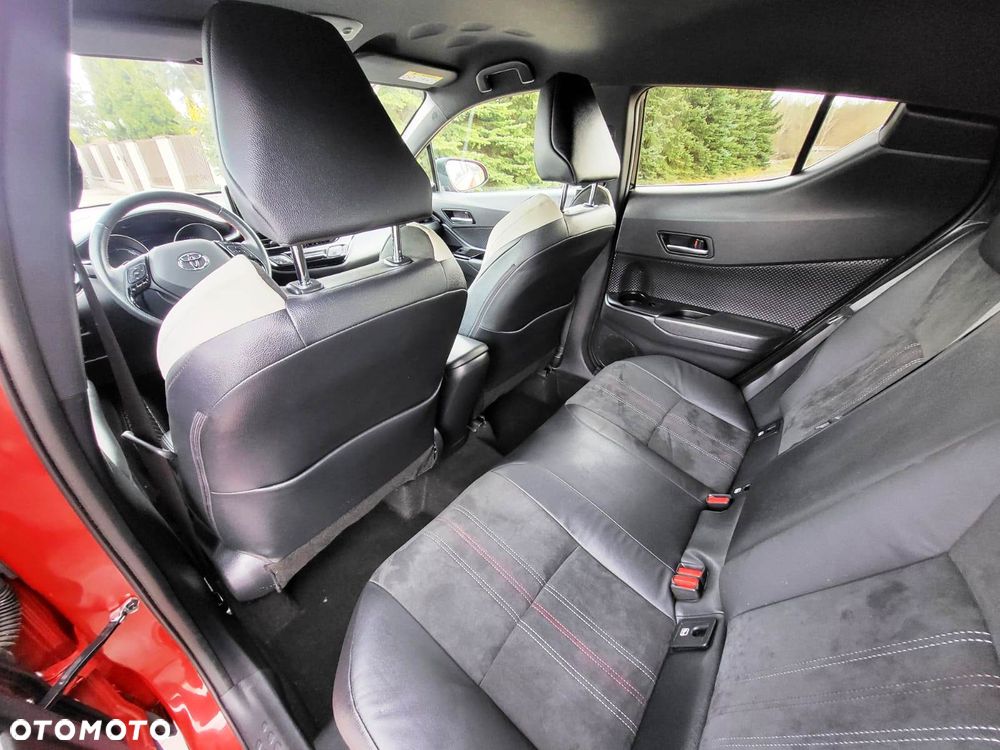 Toyota C-HR 2.0 Hybrid GR Sport - 12