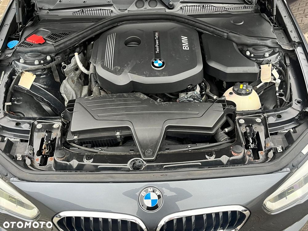 BMW Seria 1 118i M Sport Shadow - 39