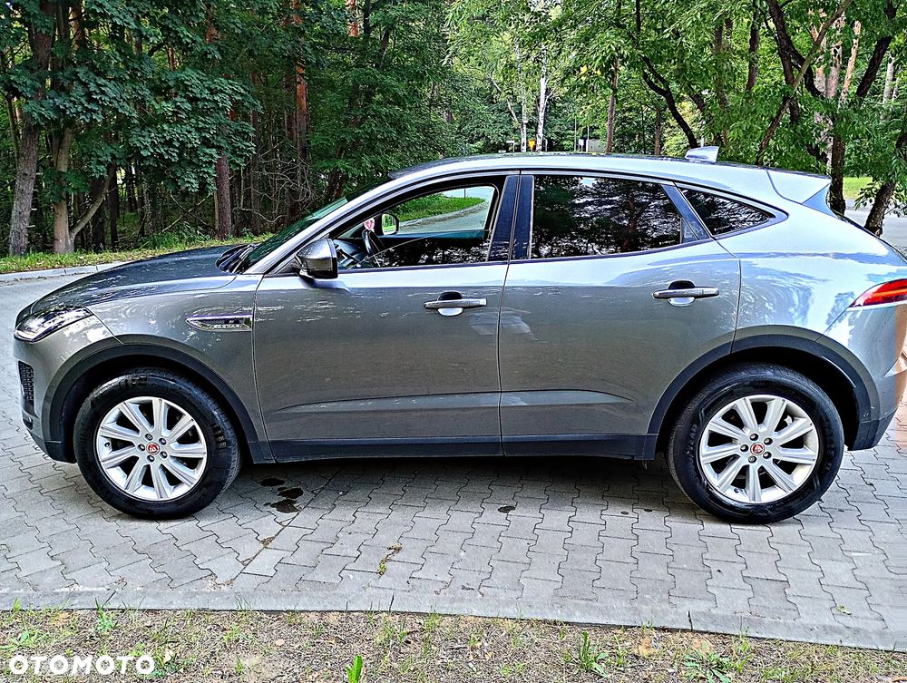 Jaguar E-Pace D150 S - 8