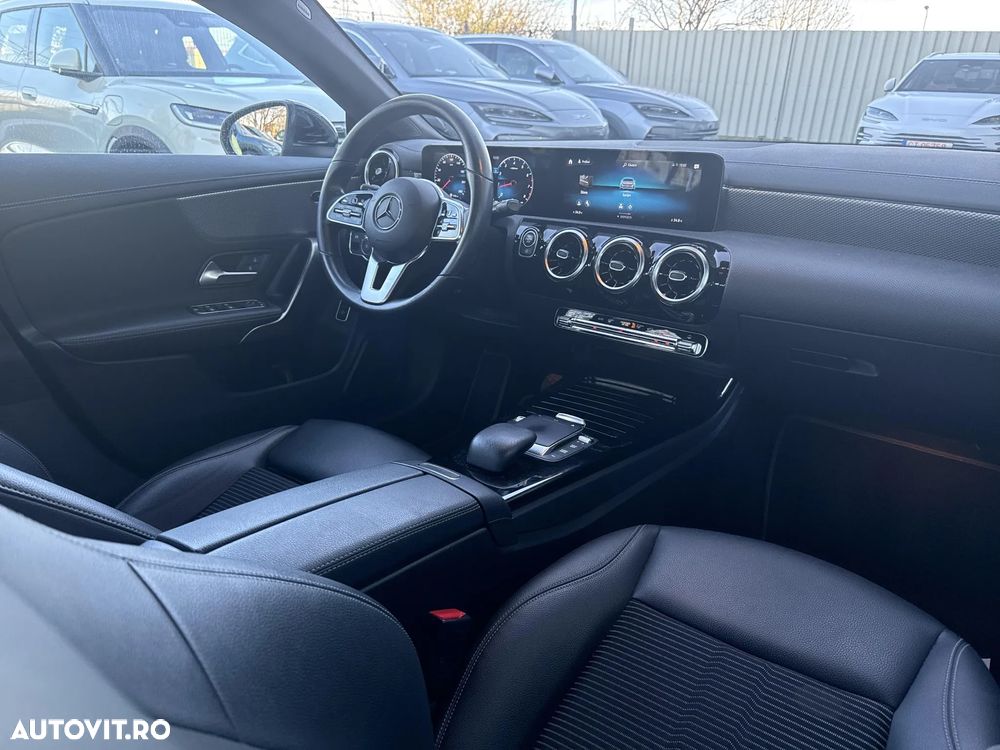 Mercedes-Benz CLA - 17