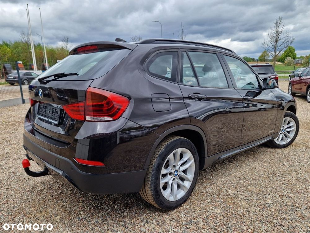 BMW X1 xDrive18d Sport Line - 2