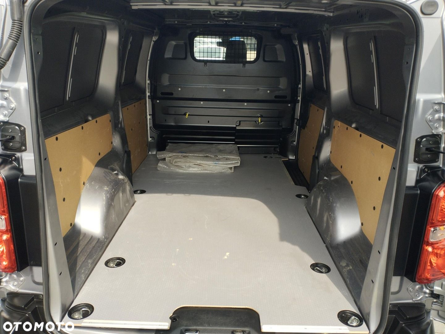 Toyota PROACE - 9