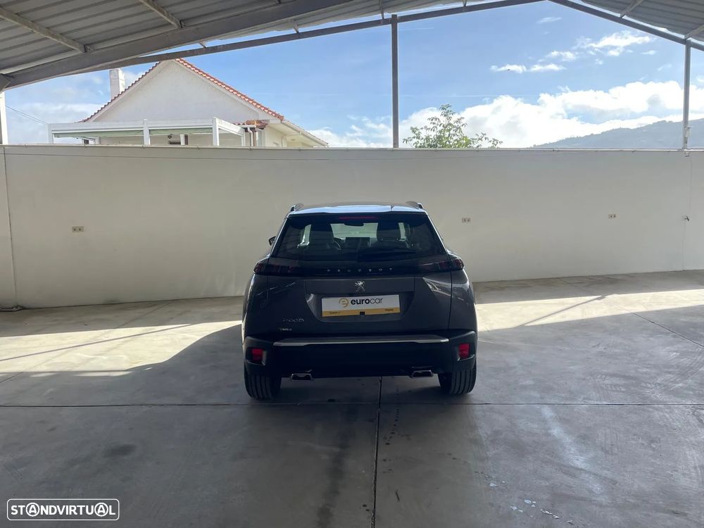 Peugeot 2008 1.2 PureTech Allure Pack EAT8 - 4