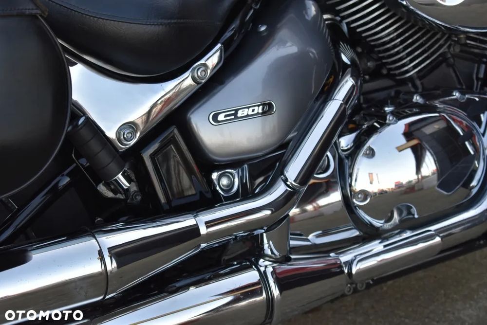Suzuki VL 800 Volusia - Boulevard C50 - 36