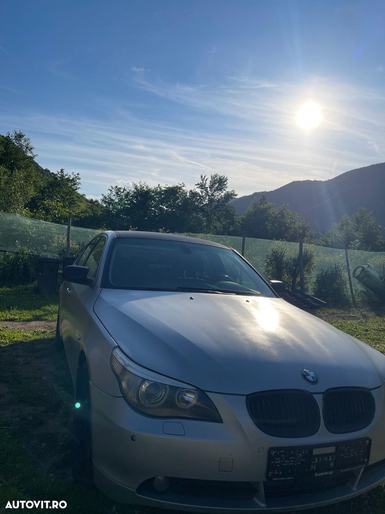 BMW i5 ver-520i - 2