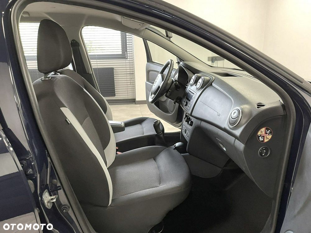 Dacia Logan - 32