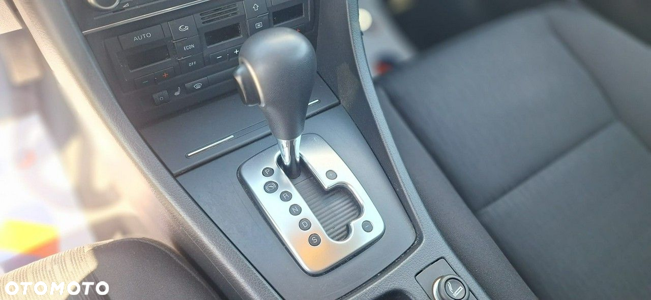 Audi A4 - 12