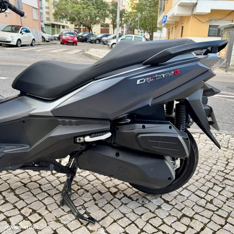 Sym Cruisym 300 - 26