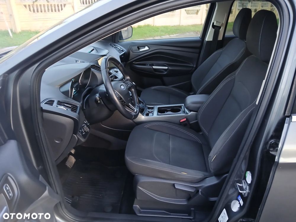 Ford Kuga 2.0 TDCi 4x4 Titanium - 16