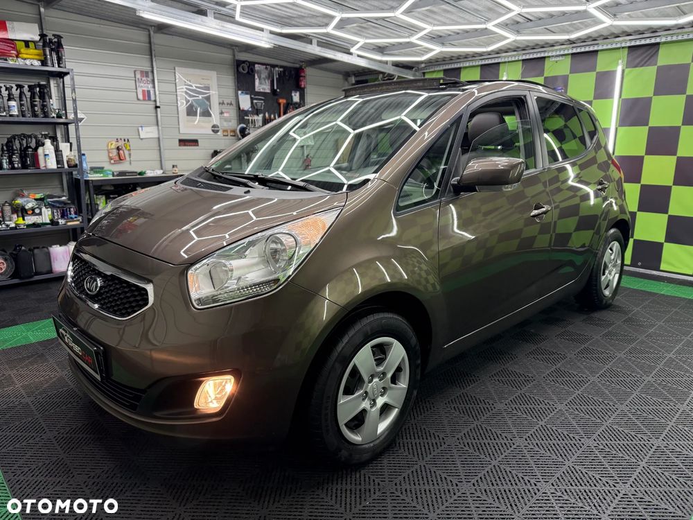 Kia Venga 1.6 CVVT Platinum Edition - 1