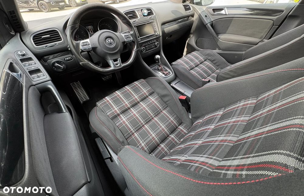 Volkswagen Golf 2.0 GTI DSG - 7