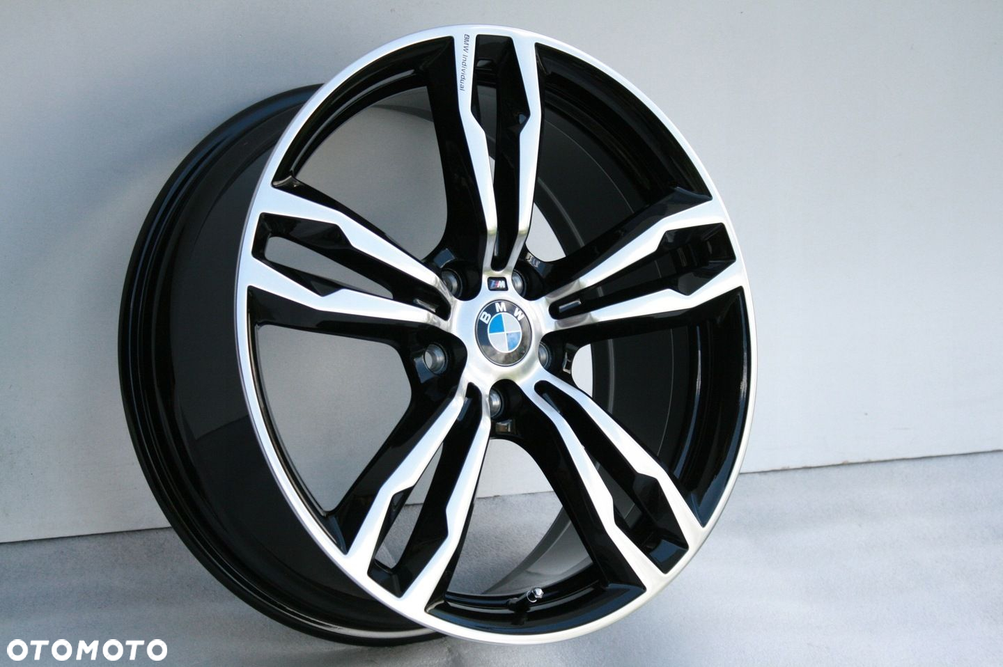 19 ORYGINAŁ BMW INDIVIDUAL M-PAKIET 1 X1 X2 X3 X4 - 6