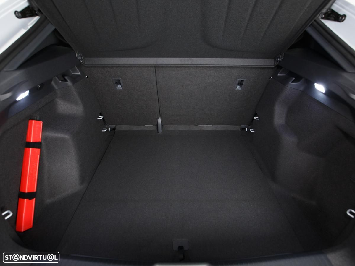Cupra Tavascan 210 kW/77kWh HA Endurance - 12