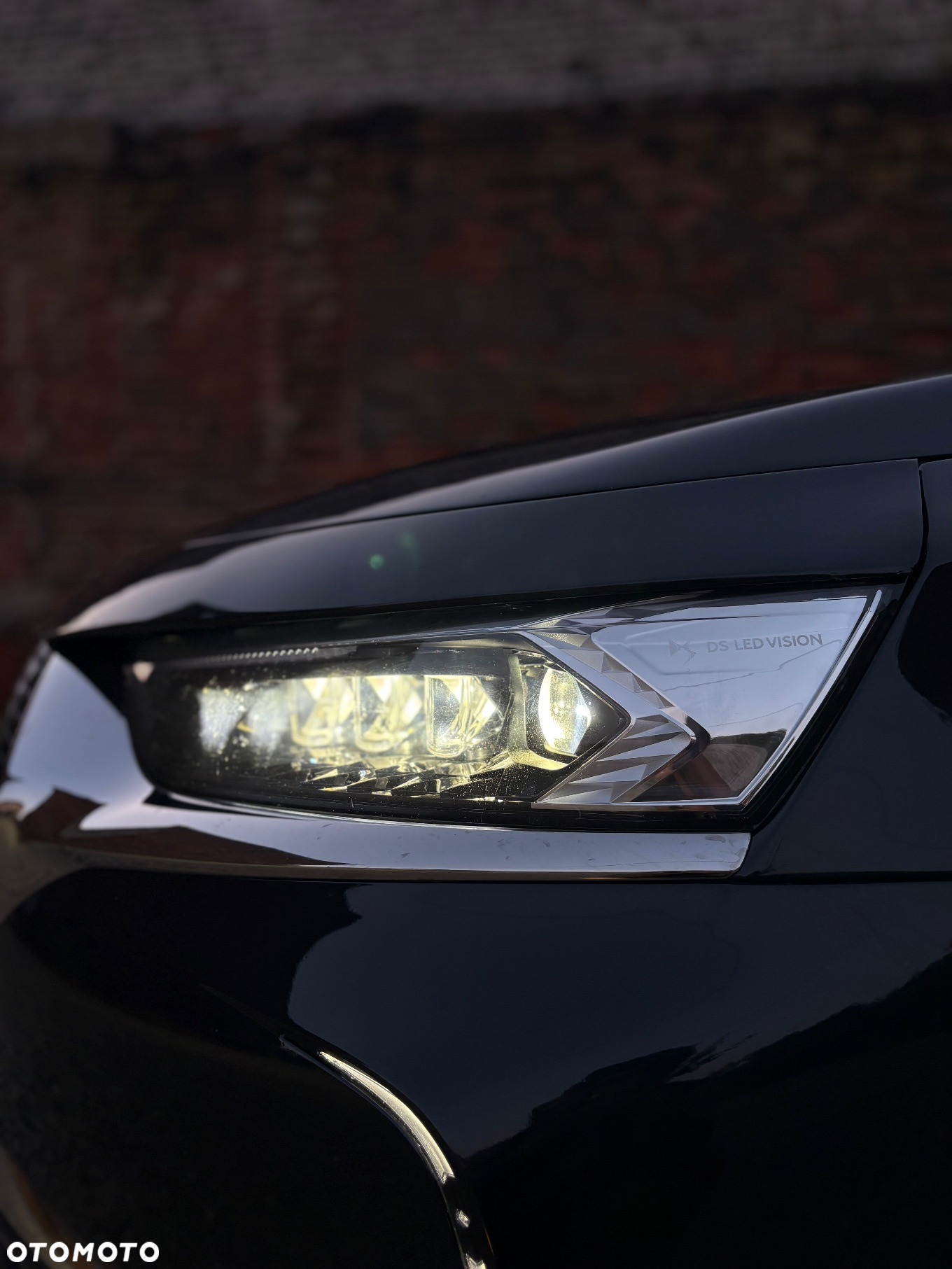 DS Automobiles DS 7 Crossback - 24