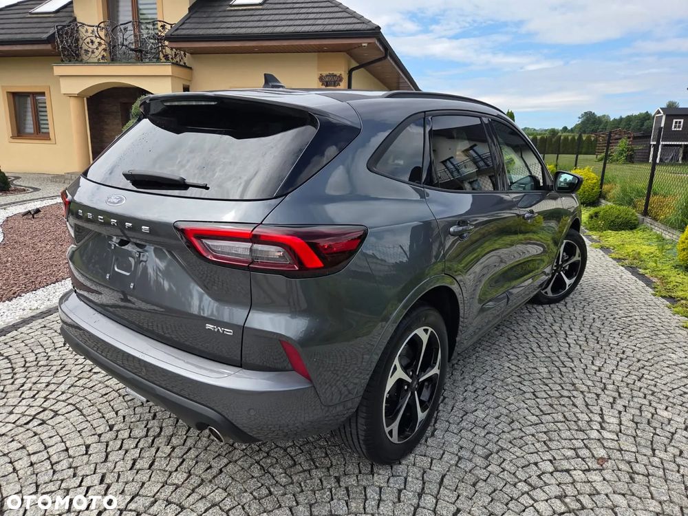Ford Kuga 2.0 EcoBoost 4x4 ST-Line - 27