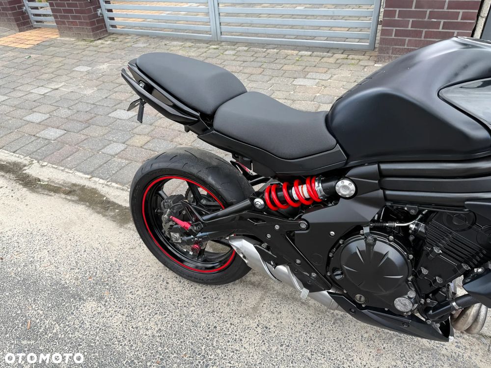 Kawasaki ER - 25