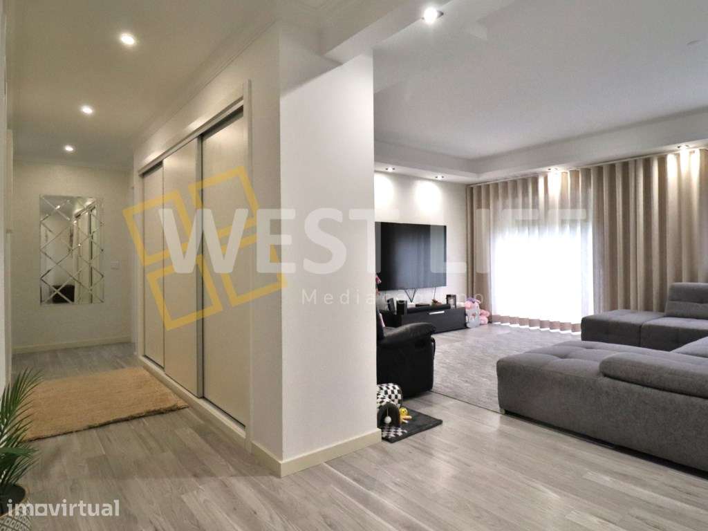 Apartamento T3 com áreas generosas e bastante iluminação natural - ... - Grande imagem: 4/24