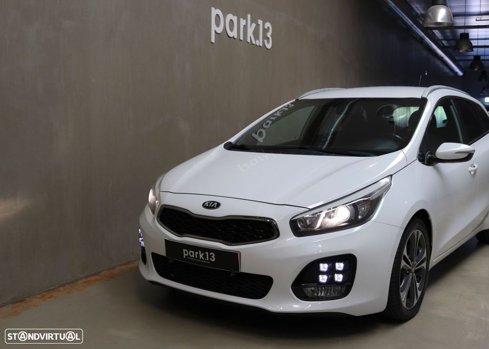 Kia Ceed SW 1.6 CRDi GT Line - 42