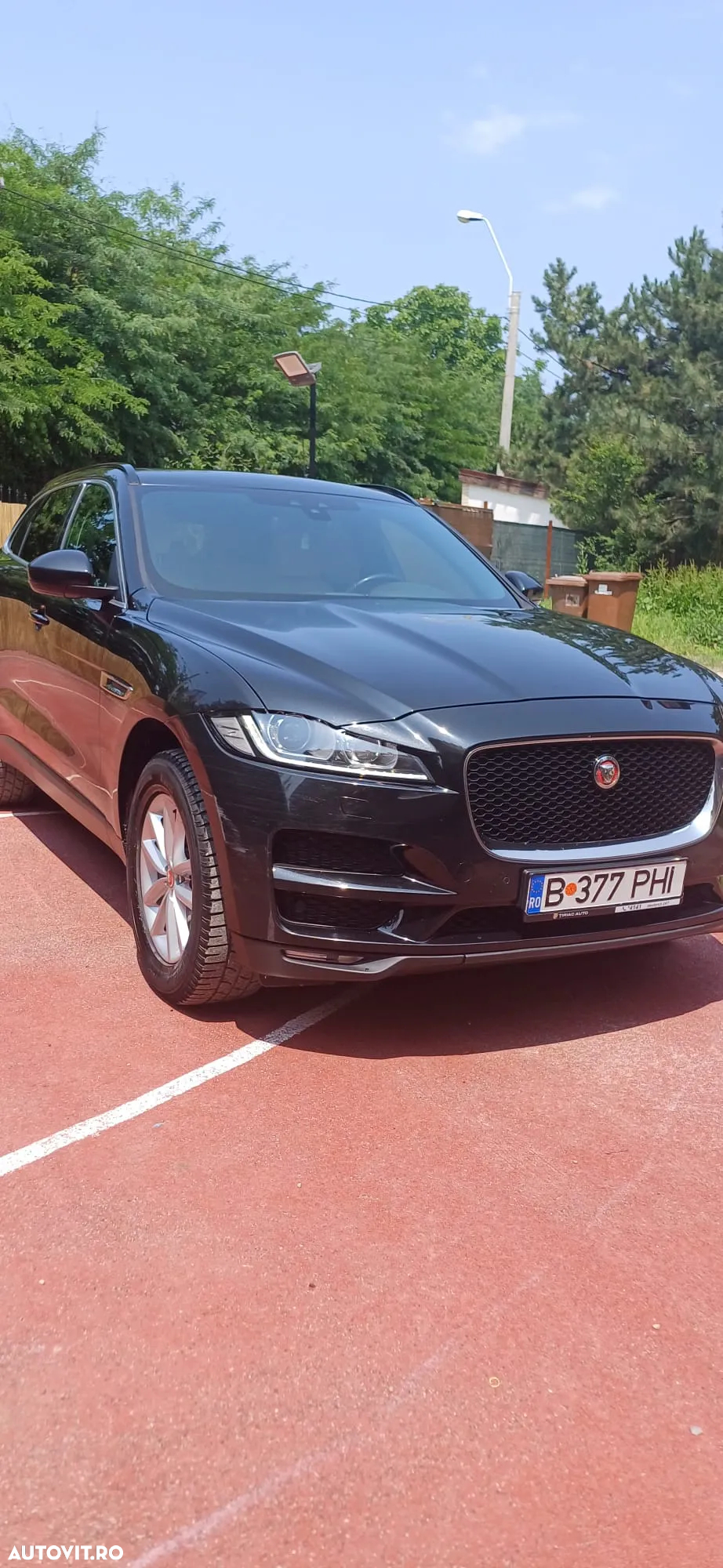 Jaguar F-Pace 20d AWD Portfolio - 6