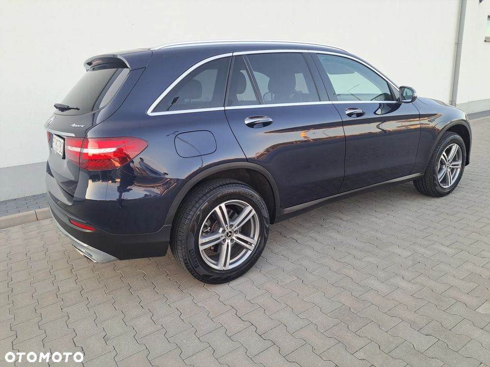 Mercedes-Benz GLC - 4