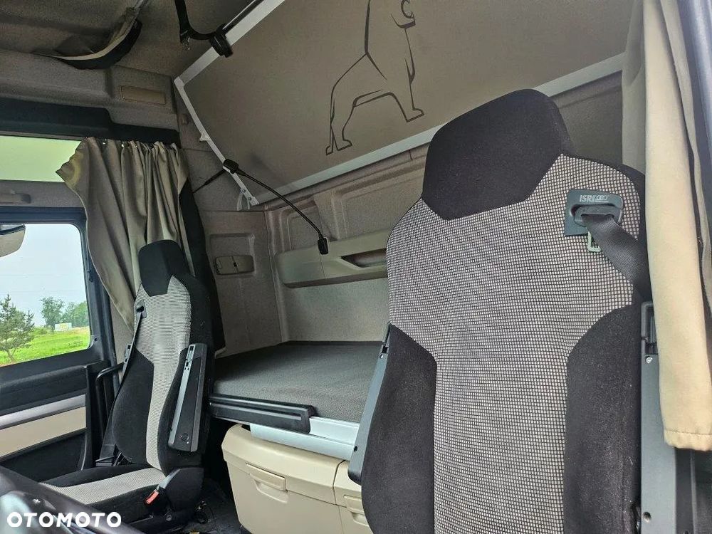 MAN TGX 26.460  XXL -9,6M 24EP NOWA ZABUDOWA+WINDA - 30