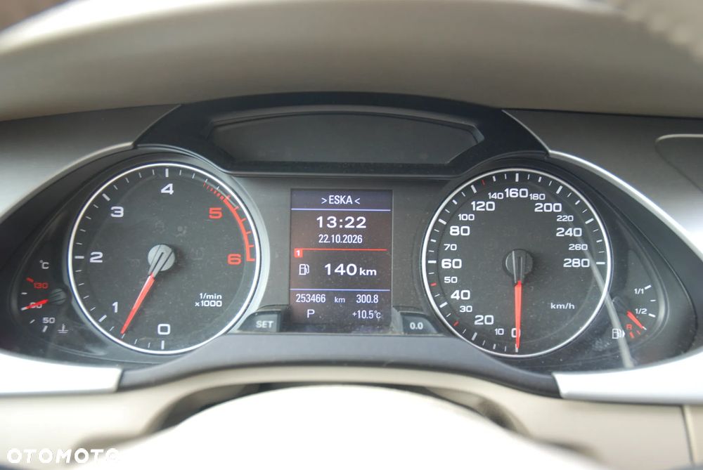 Audi A4 Avant - 11