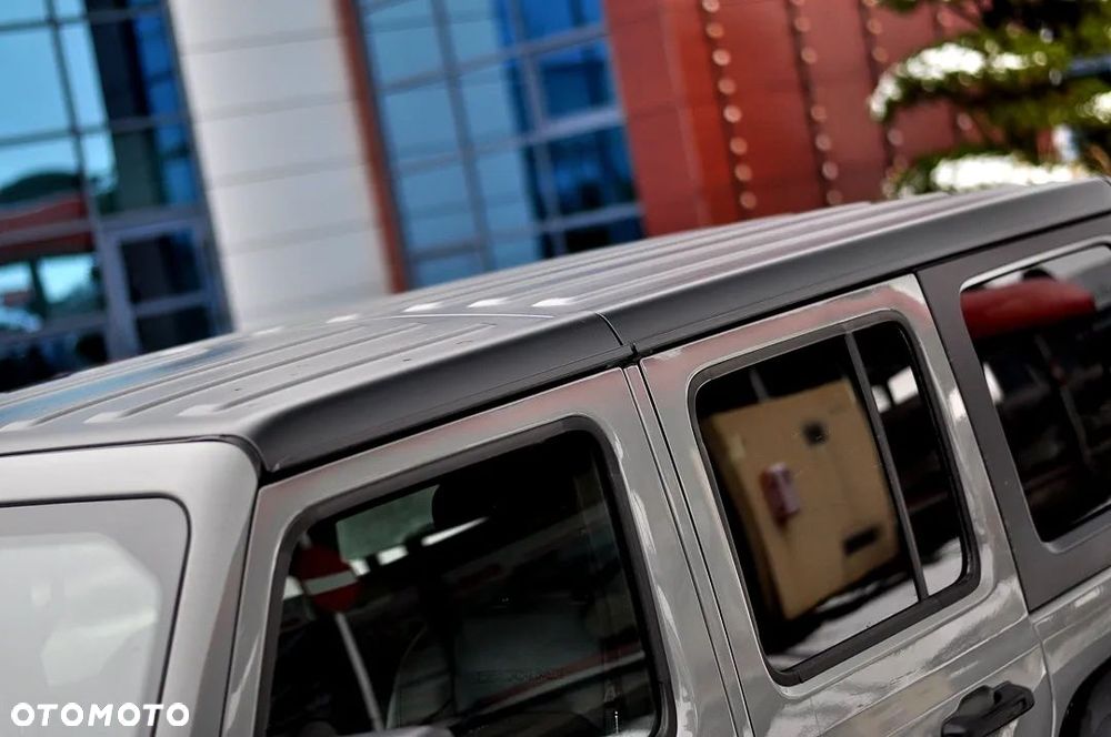 Jeep Wrangler 3.6 Unlim X - 11