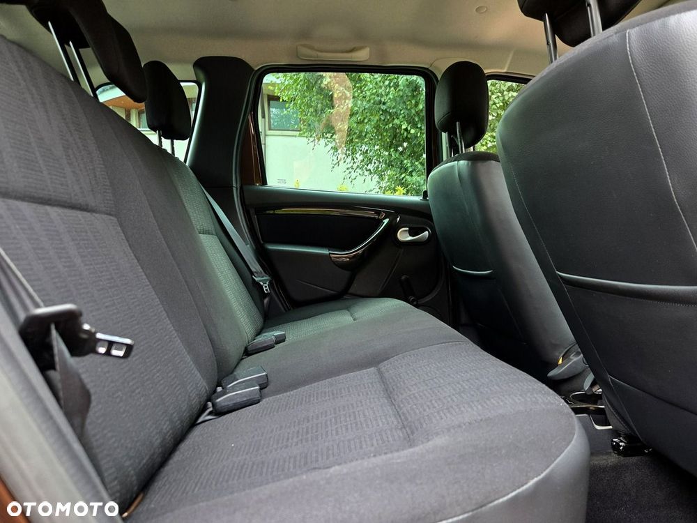 Dacia Duster 1.6 Ambiance - 11