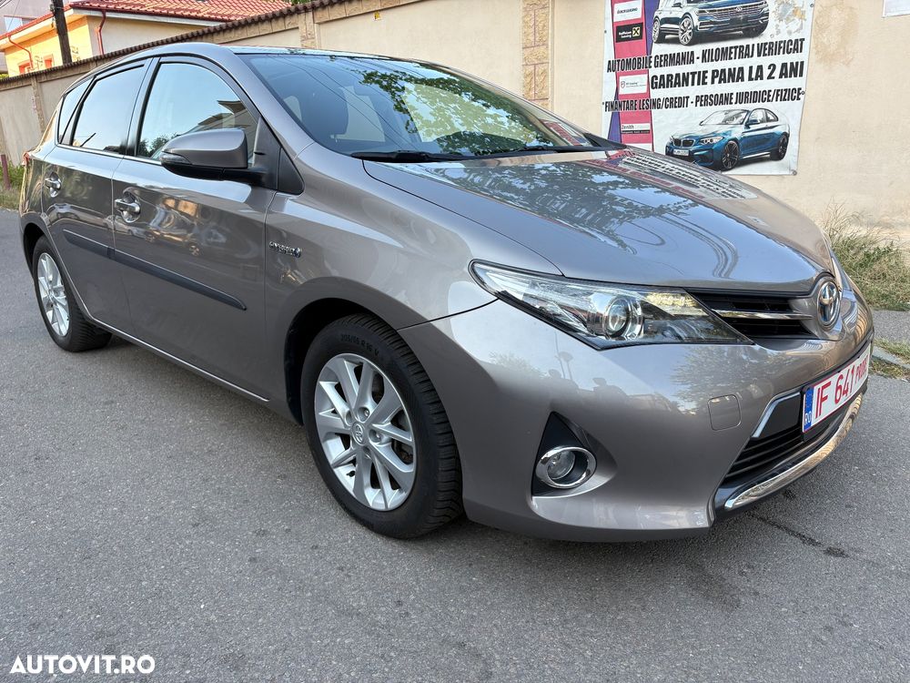Toyota Auris 1.8 L VVT-i Luna - 5