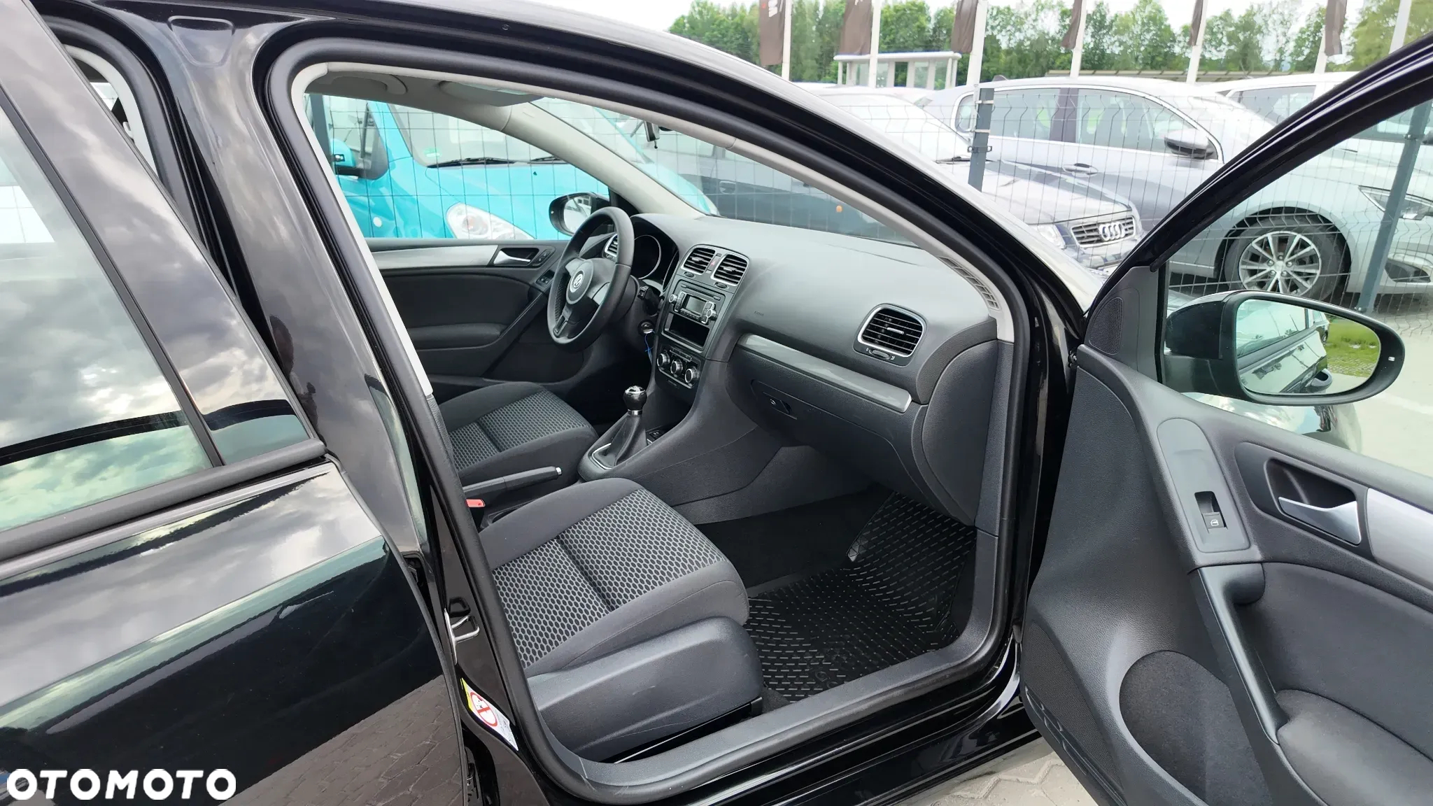 Volkswagen Golf 1.6 Edition - 31