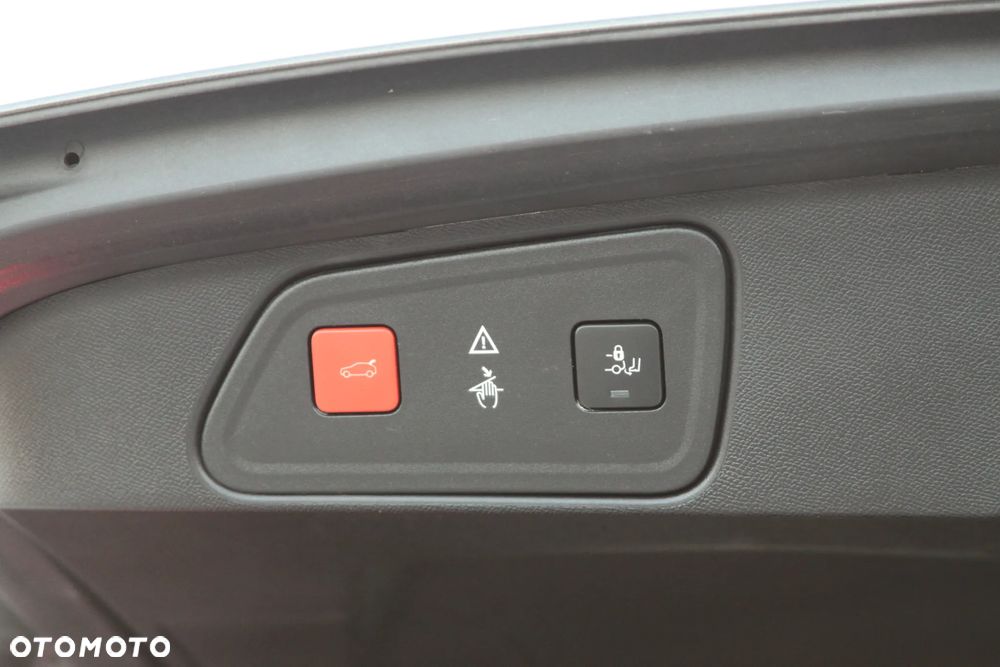 Peugeot 3008 BlueHDi 120 Stop & Start EAT6 Allure - 22