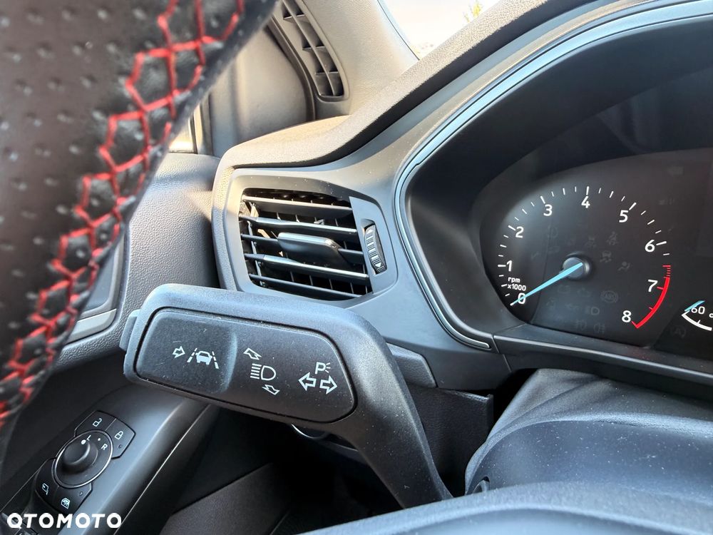 Ford Focus 1.0 EcoBoost ST-Line Style - 13