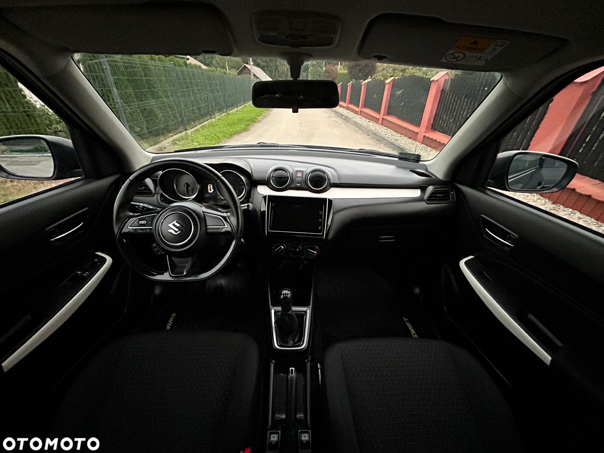Suzuki Swift 1.2 Premium - 16