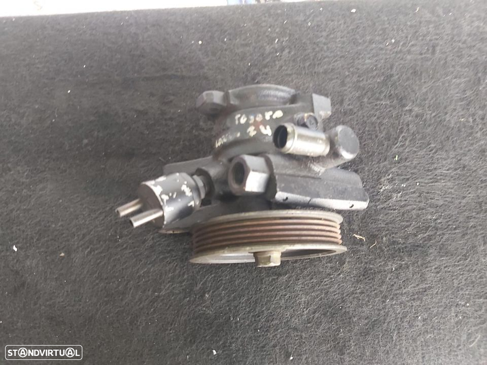 Bomba Direção Assistida Hidraulica Toyota Corolla 1.4 - 2