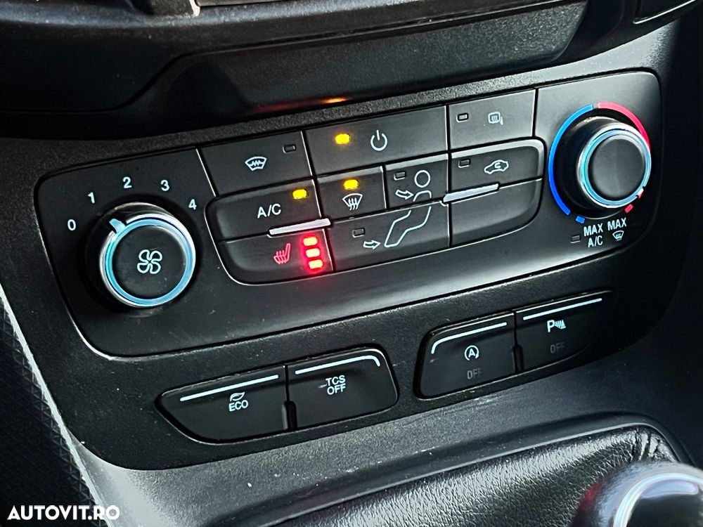 Ford Transit Connect - 5